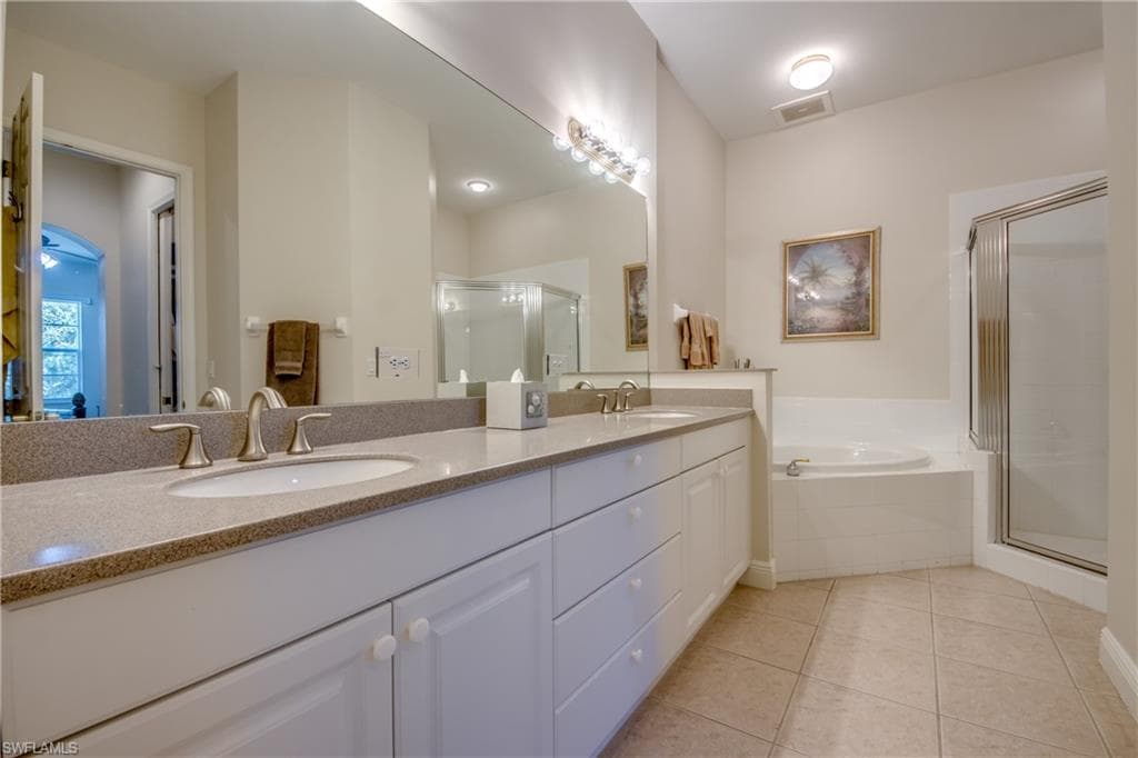 5912 Tarpon Gardens CIR # 201, CAPE CORAL FL 33914-20