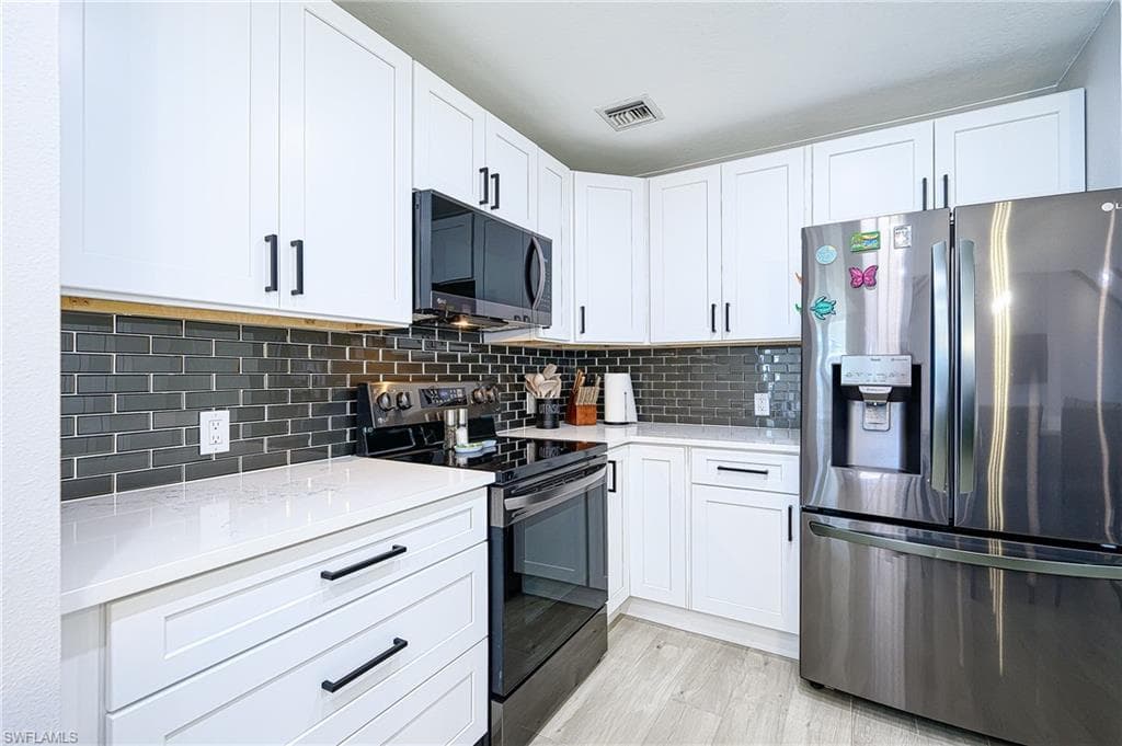 4715 Swordfish ST, BONITA SPRINGS FL 34134-5