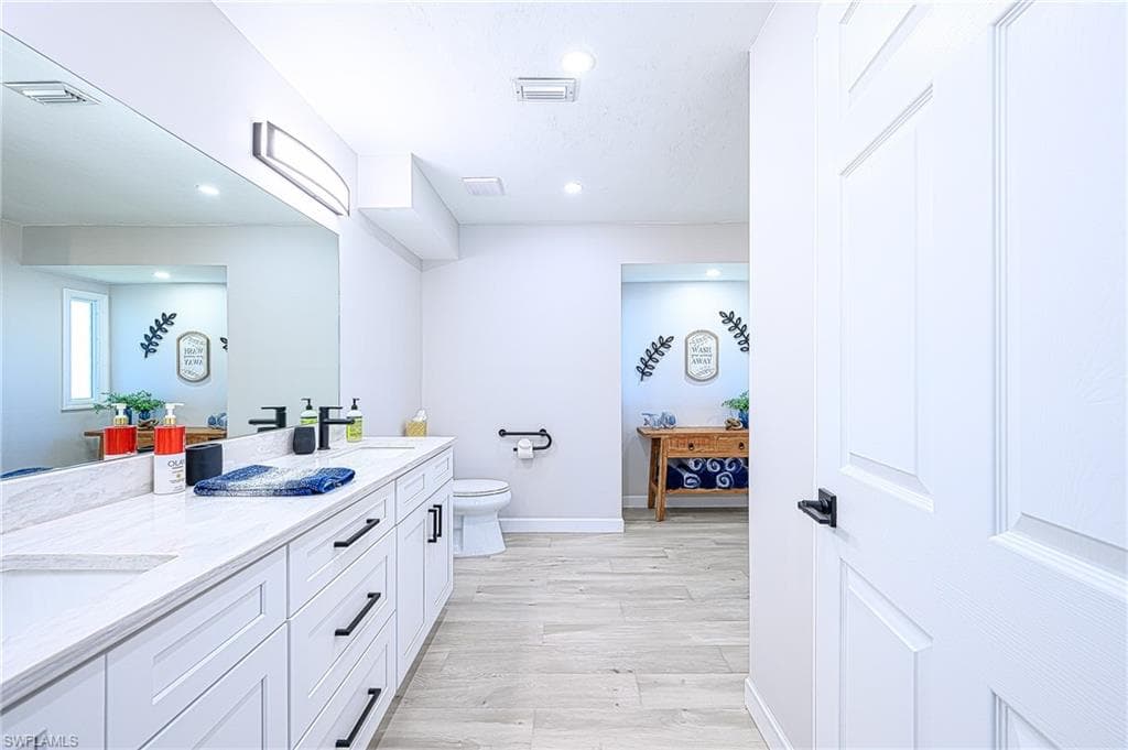 4715 Swordfish ST, BONITA SPRINGS FL 34134-11