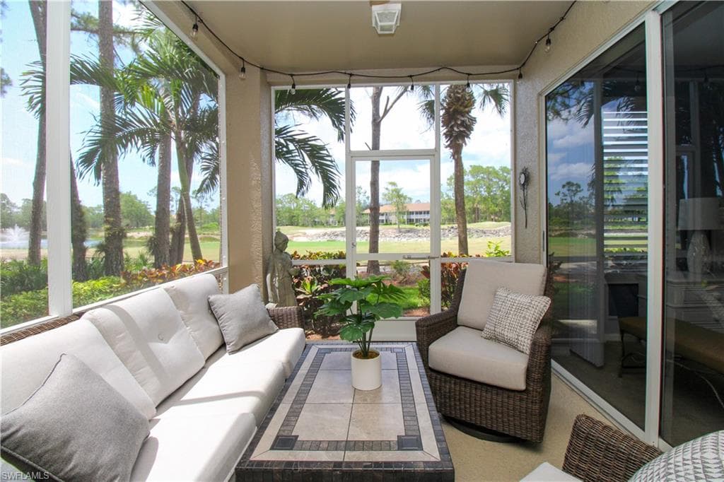 8217 Parkstone PL # 102, NAPLES FL 34120-41