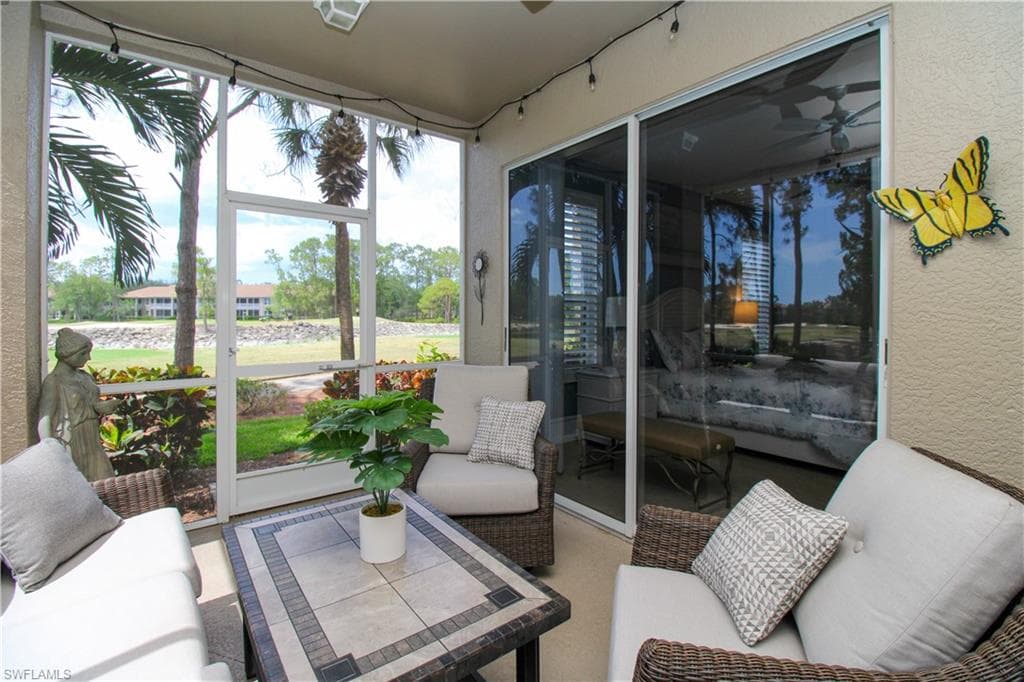 8217 Parkstone PL # 102, NAPLES FL 34120-42