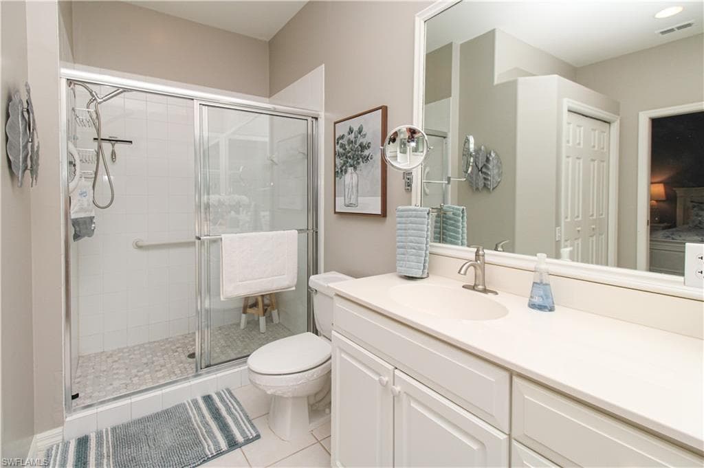 8217 Parkstone PL # 102, NAPLES FL 34120-39