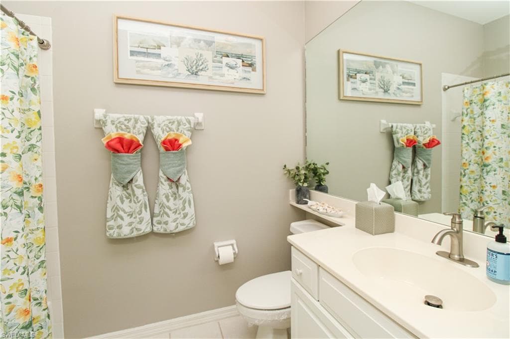 8217 Parkstone PL # 102, NAPLES FL 34120-30