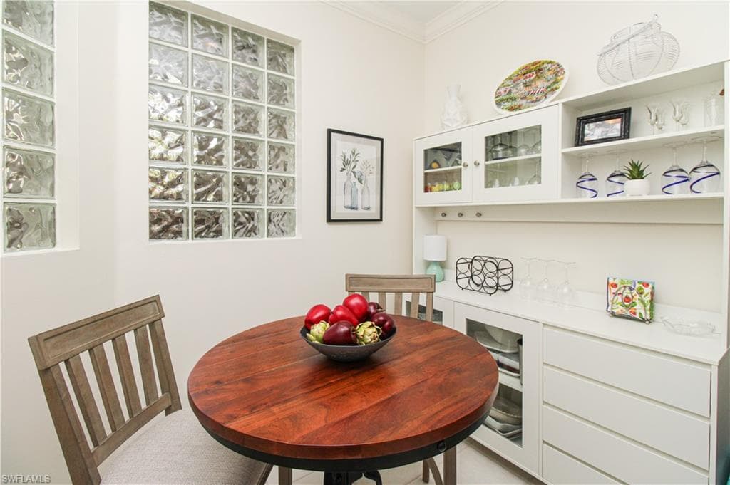 8217 Parkstone PL # 102, NAPLES FL 34120-24