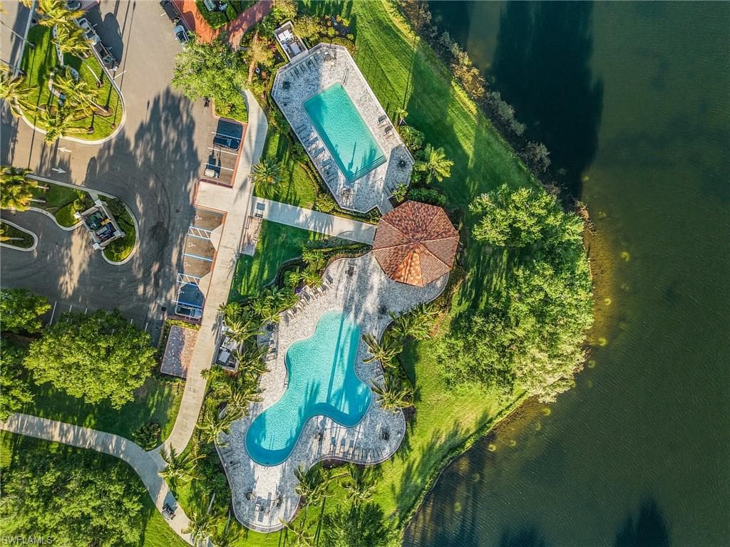 4147 Los Altos CT, NAPLES FL 34109-25