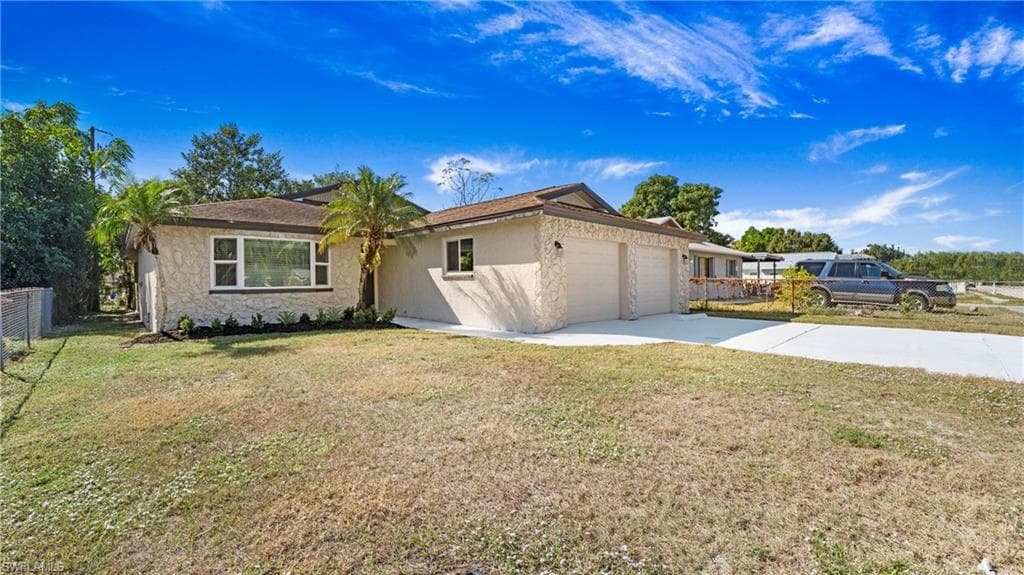 3148 APACHE ST, FORT MYERS FL 33916-2
