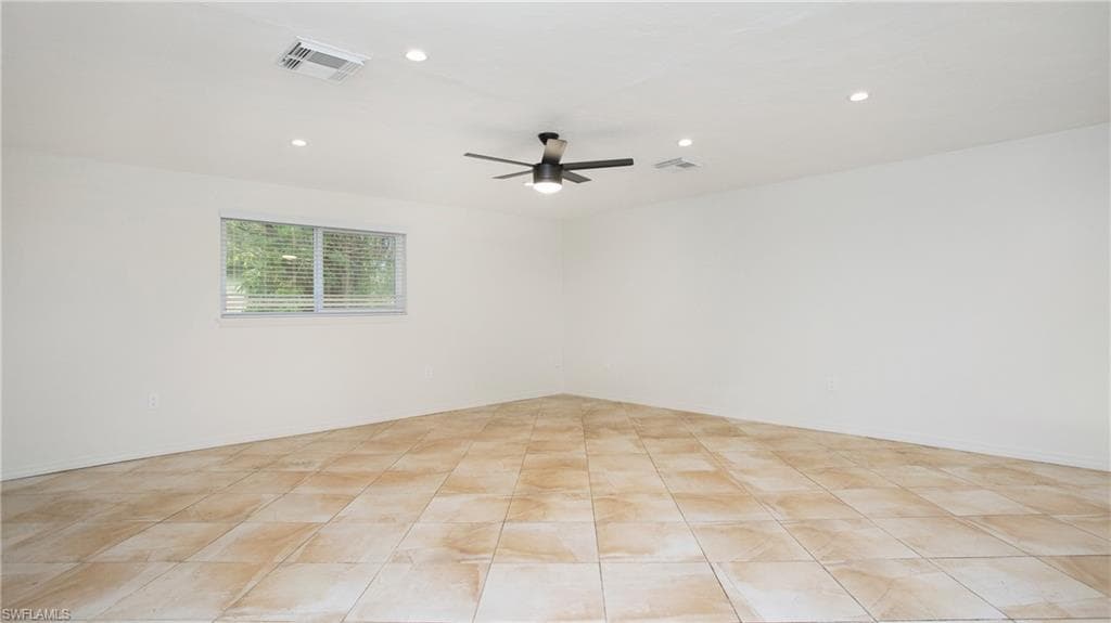 3148 APACHE ST, FORT MYERS FL 33916-31