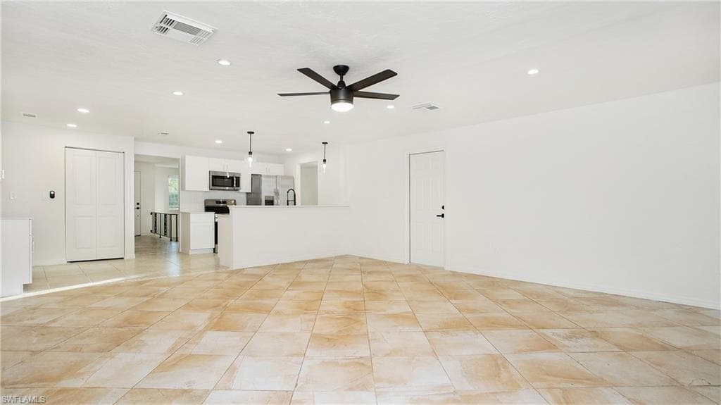 3148 APACHE ST, FORT MYERS FL 33916-29