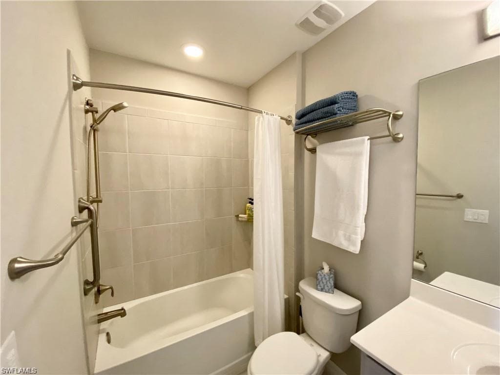 14827 Edgewater CIR, NAPLES FL 34114-17