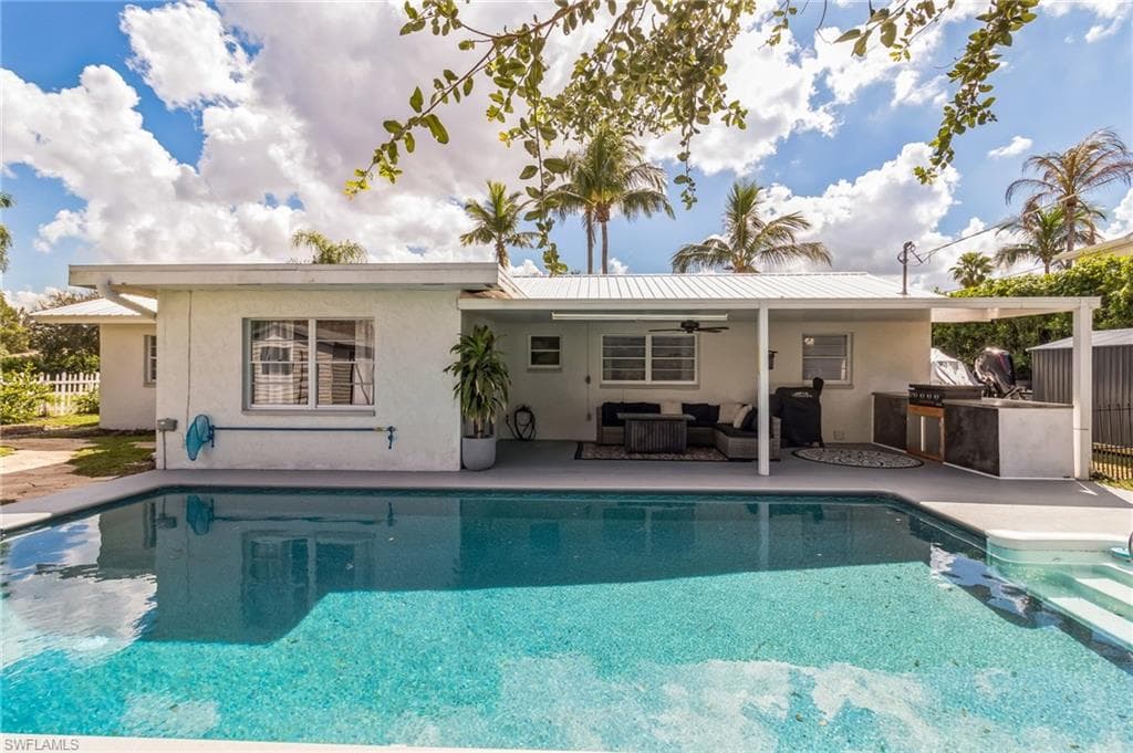 1019 Wyomi DR, FORT MYERS FL 33919-25