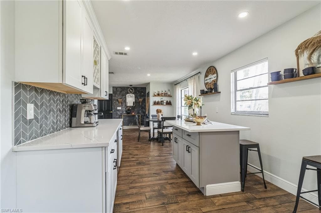 1019 Wyomi DR, FORT MYERS FL 33919-2