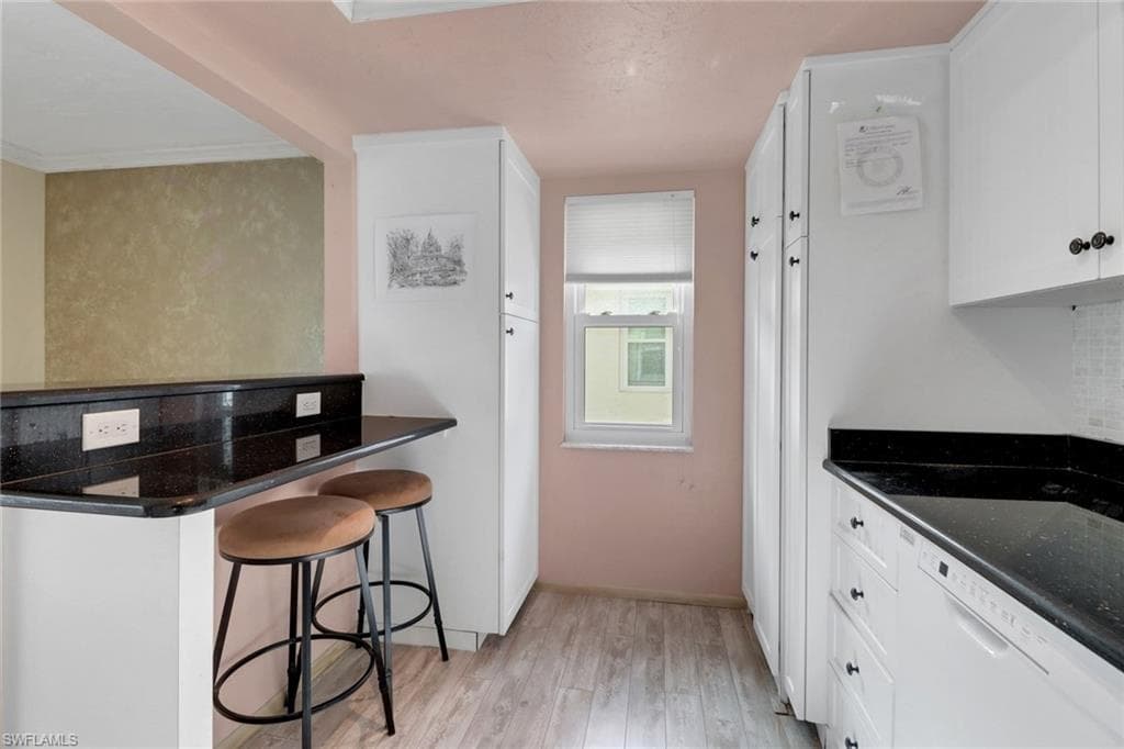 1155 Sandpiper ST # D4, NAPLES FL 34102-7