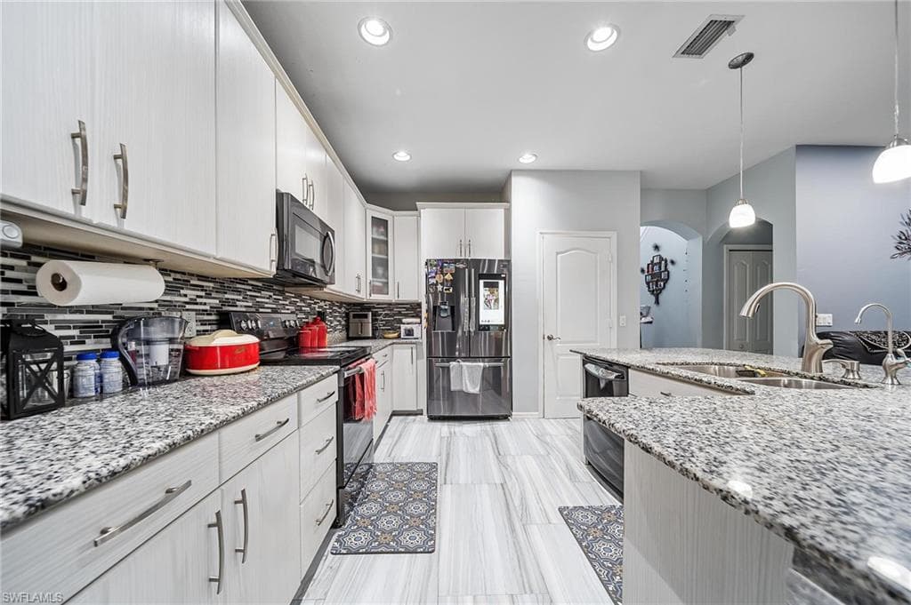 2858 Via Campania ST-3