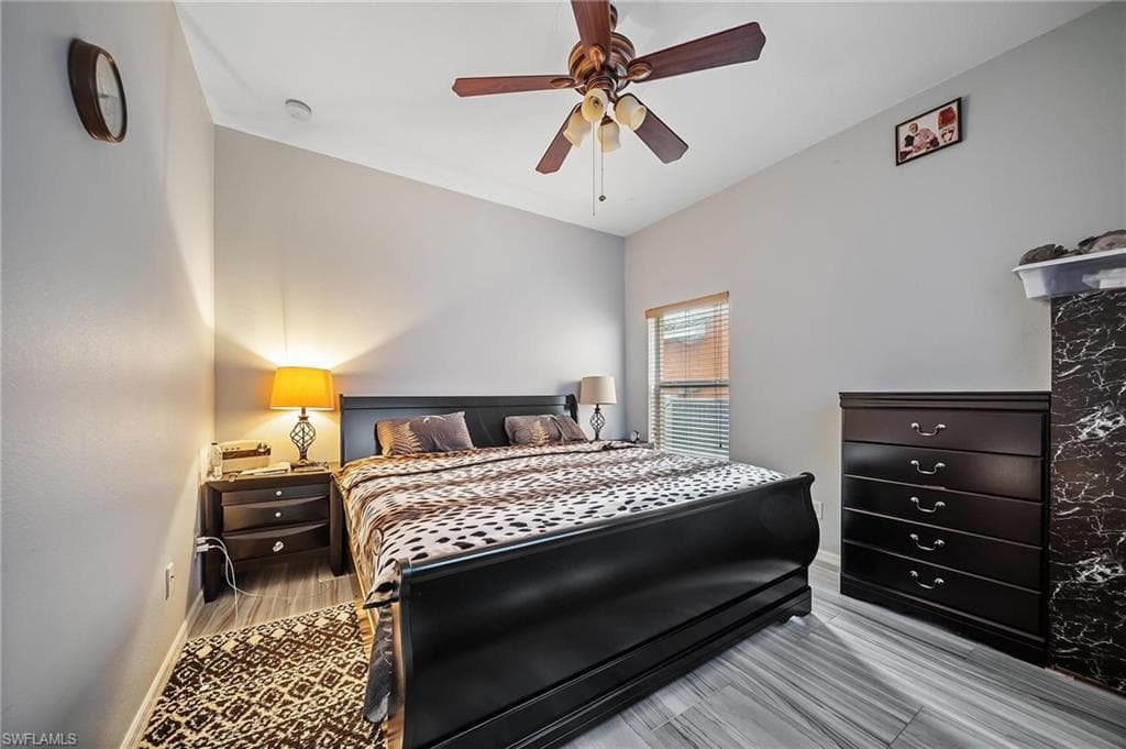 2858 Via Campania ST-20