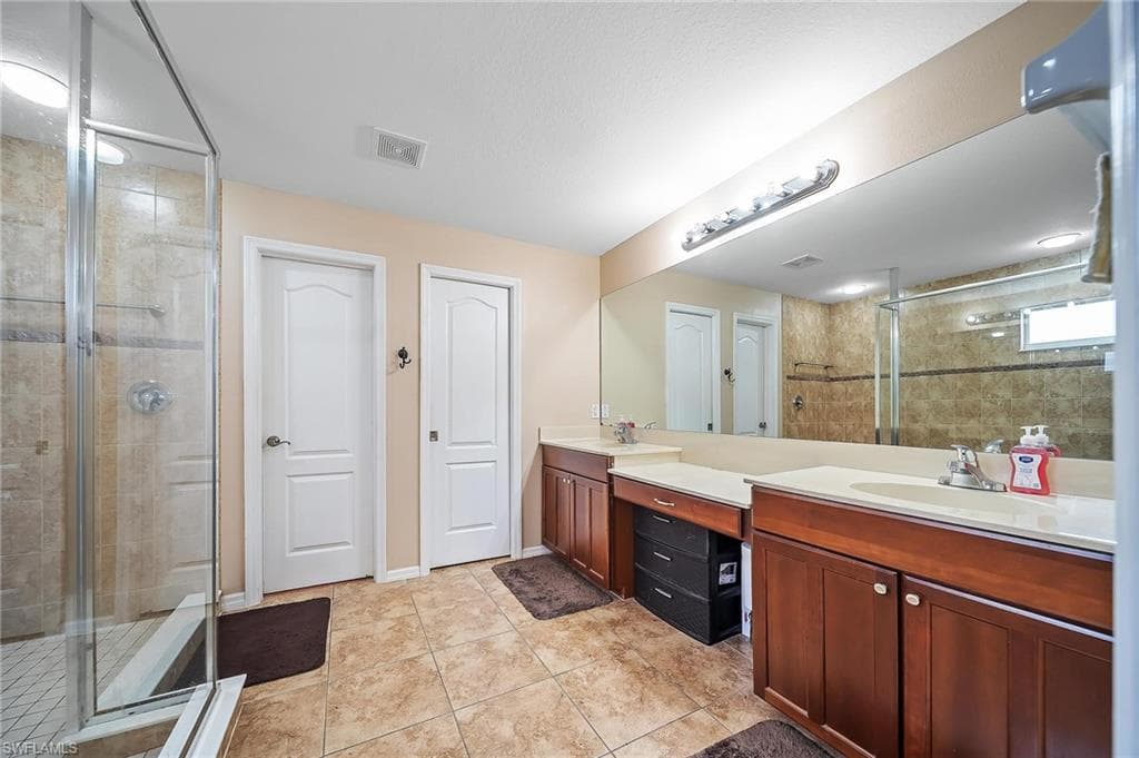 2858 Via Campania ST-9