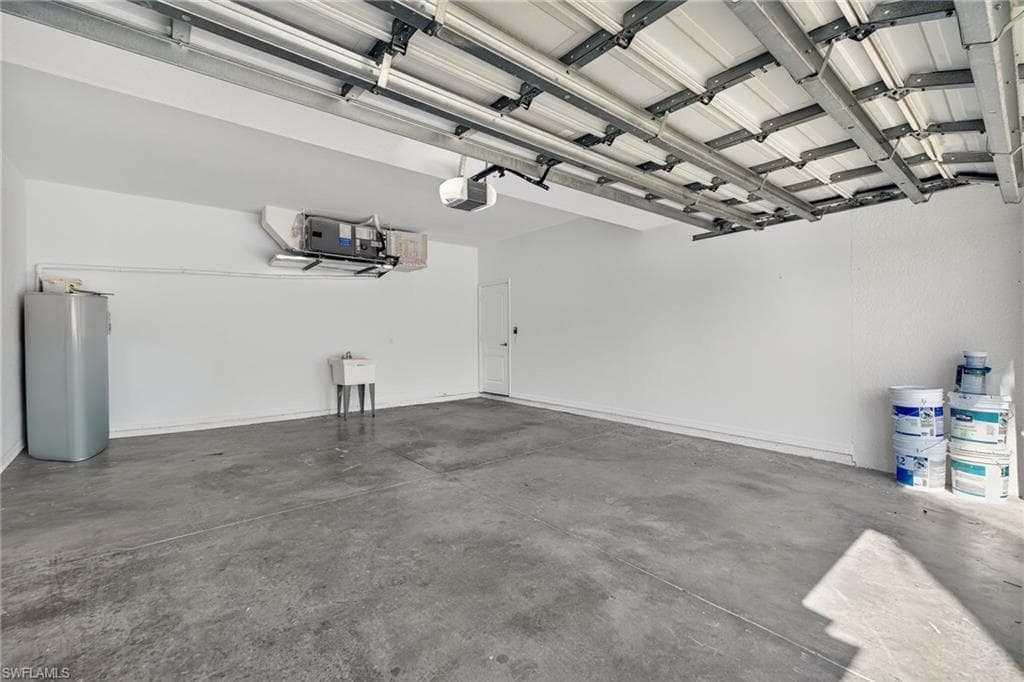 2858 Via Campania ST-34