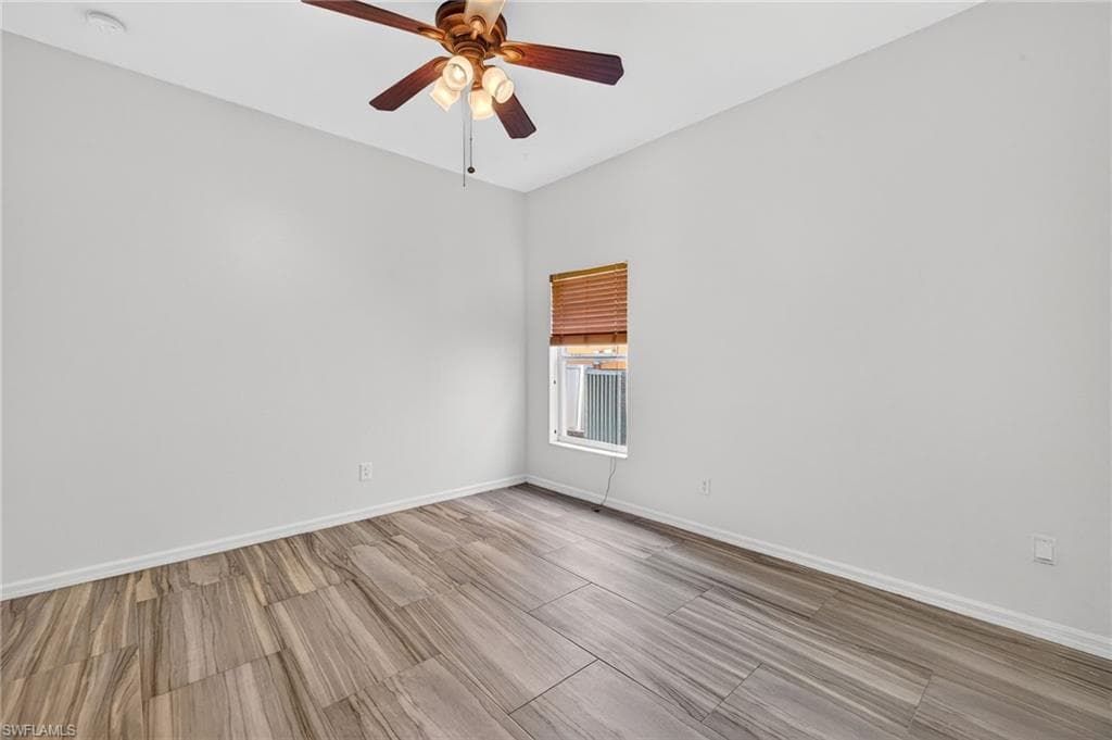 2858 Via Campania ST-33