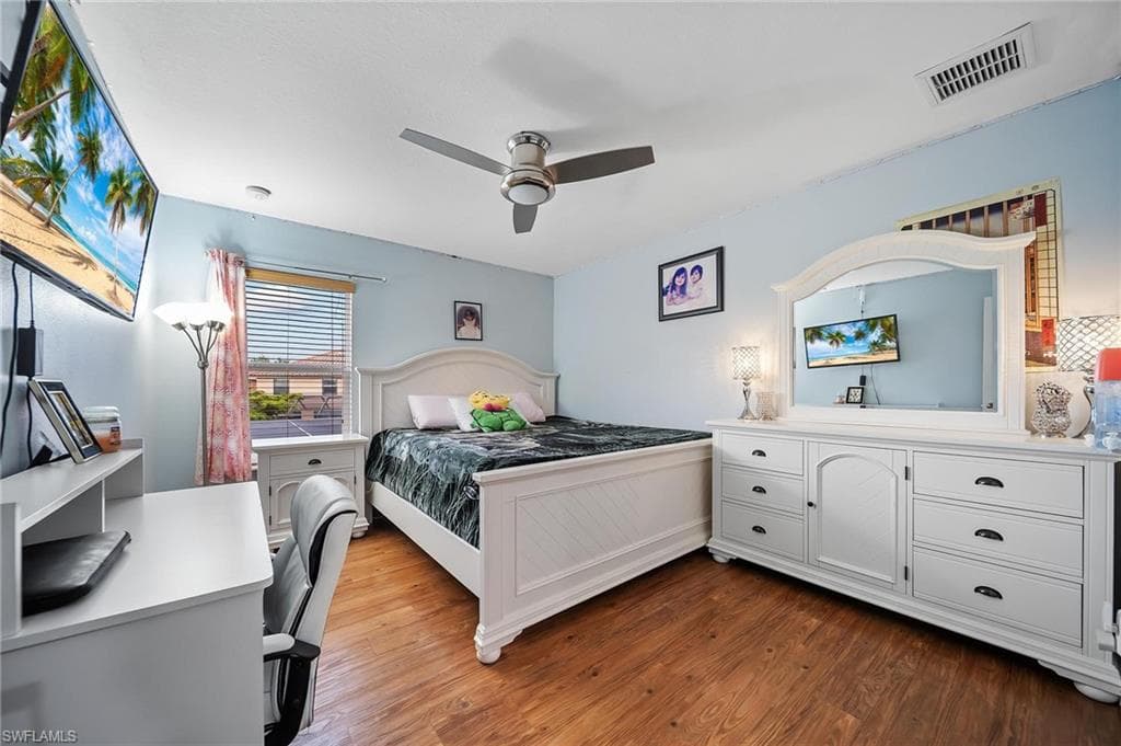 2858 Via Campania ST-15