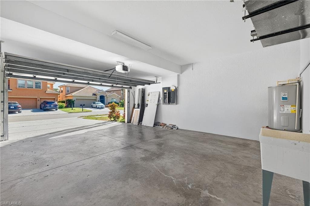 2858 Via Campania ST-35