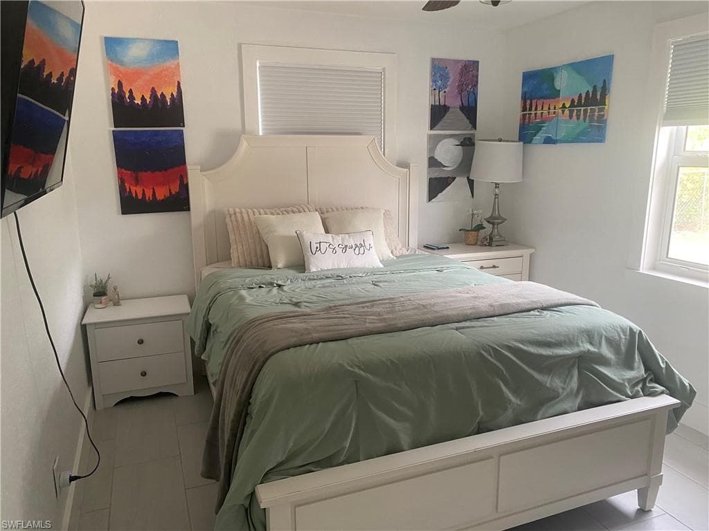 3915 Lotus DR, NAPLES FL 34104-17