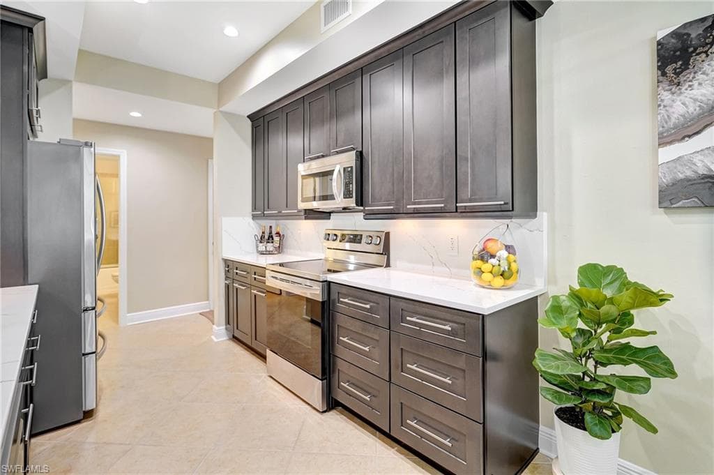 18273 Creekside Preserve LOOP # 101, FORT MYERS FL 33908-11