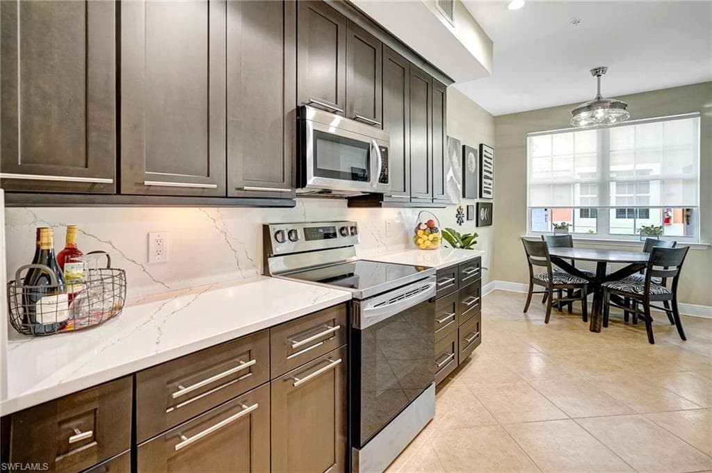 18273 Creekside Preserve LOOP # 101, FORT MYERS FL 33908-10