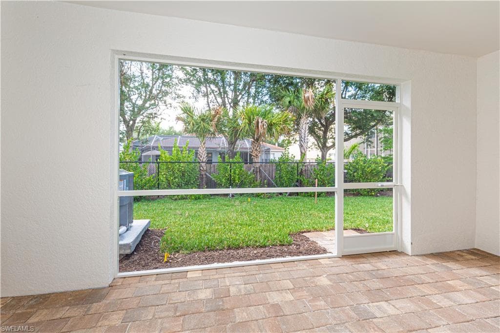 15307 Wildflower CIR, NAPLES FL 34119-19
