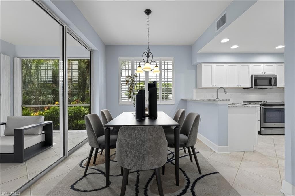 19081 Ridgepoint DR # 102, ESTERO FL 33928-5