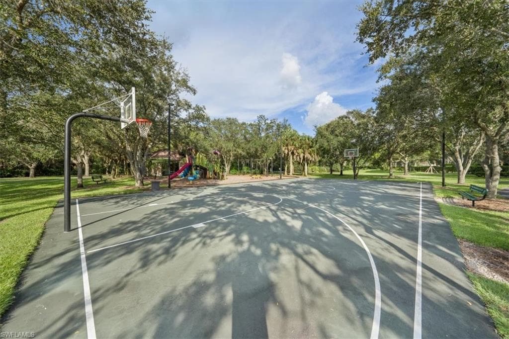 19081 Ridgepoint DR # 102, ESTERO FL 33928-44