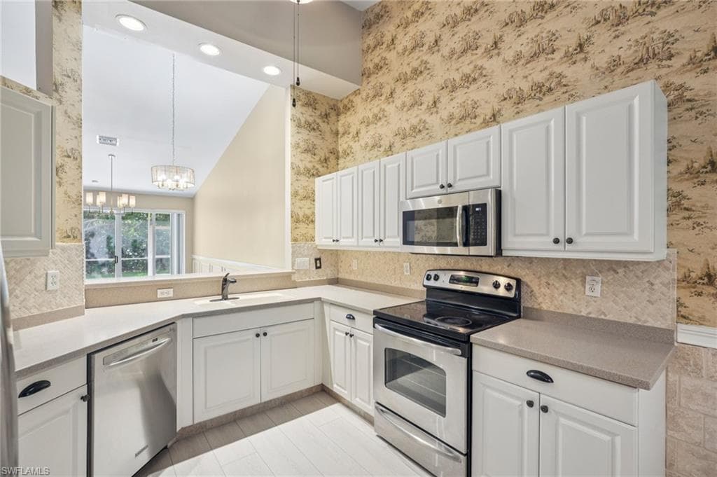 8088 Sanctuary DR # 1, NAPLES FL 34104-5