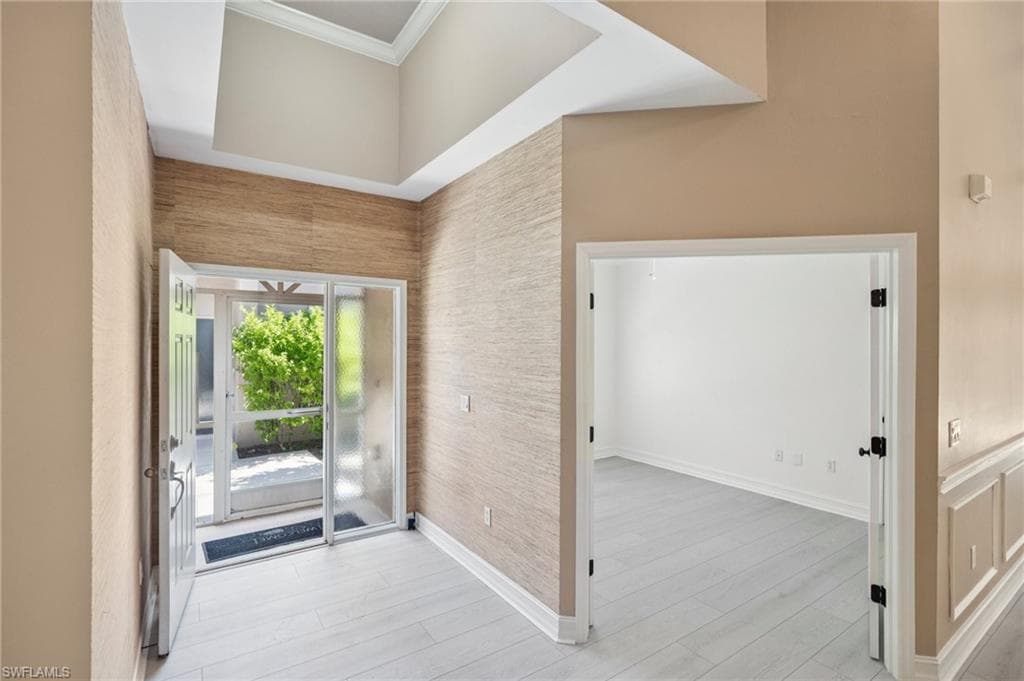 8088 Sanctuary DR # 1, NAPLES FL 34104-18