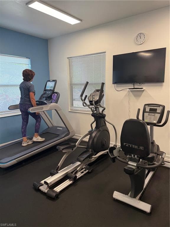 8088 Sanctuary DR # 1, NAPLES FL 34104-34