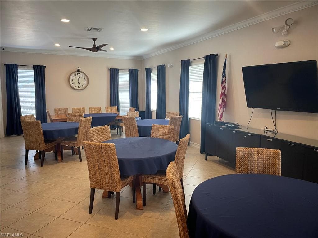 8088 Sanctuary DR # 1, NAPLES FL 34104-38