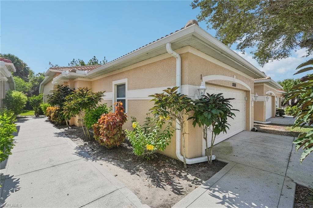 8088 Sanctuary DR # 1, NAPLES FL 34104-3