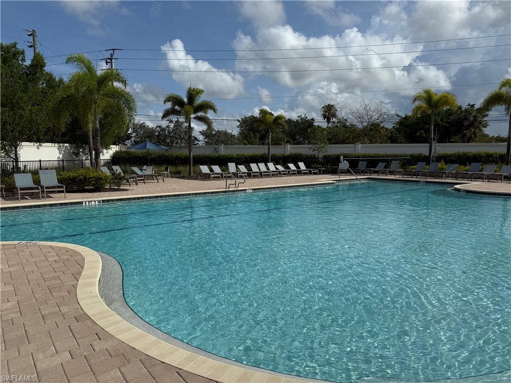 1273 Enbrook LOOP, NAPLES FL 34114-1