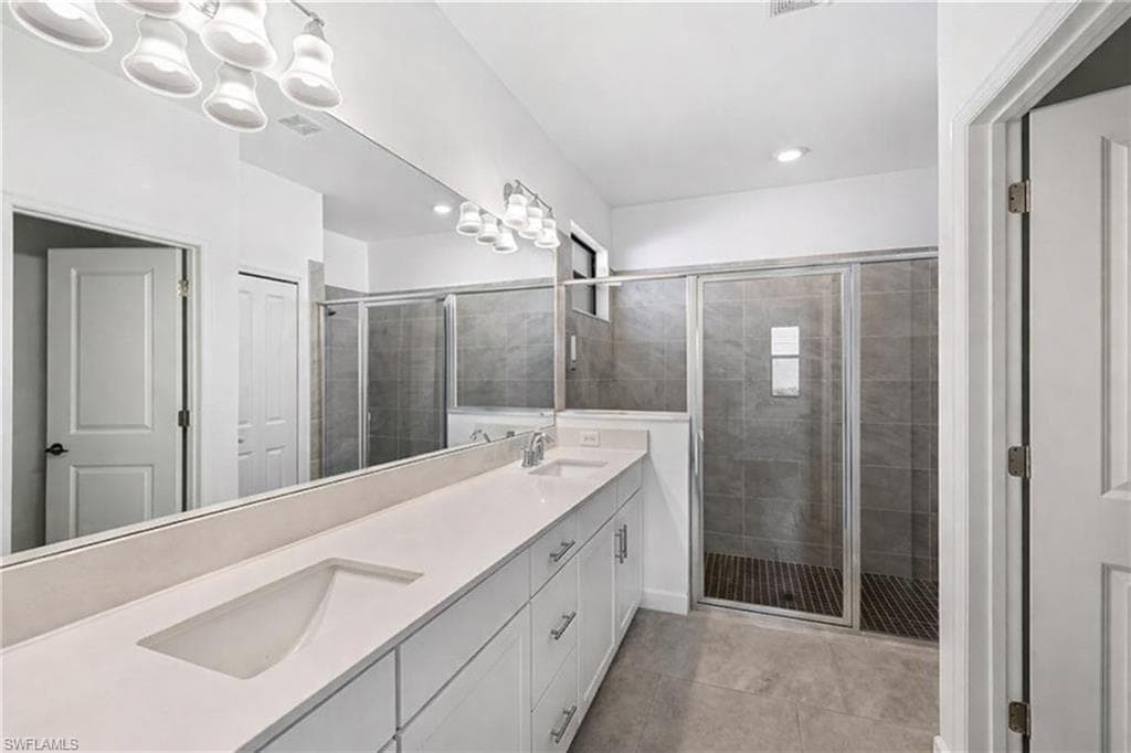 18311 Ridgeline DR, ESTERO FL 33928-7