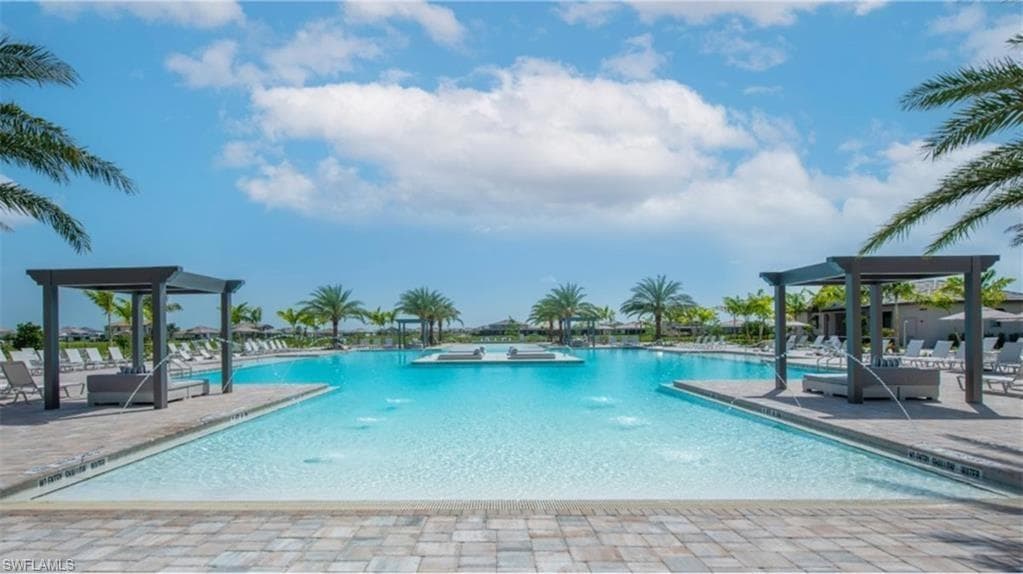 18311 Ridgeline DR, ESTERO FL 33928-20