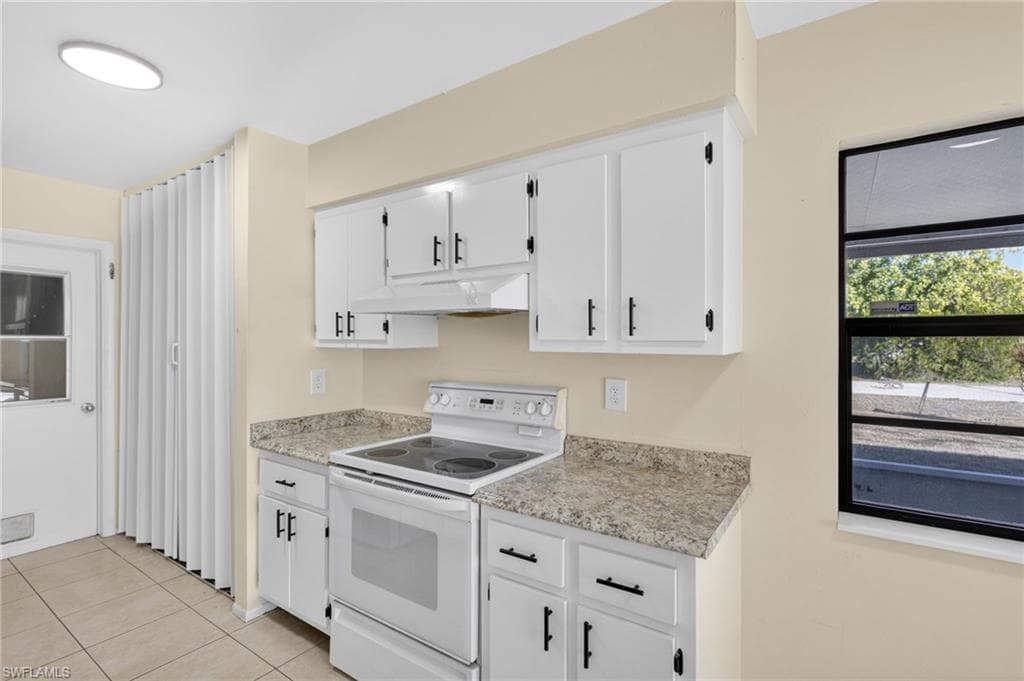 106 Stetson ST, LEHIGH ACRES FL 33936-21
