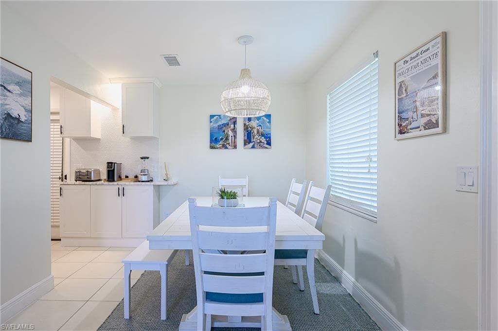 757 101 AVE N, NAPLES FL 34108-10