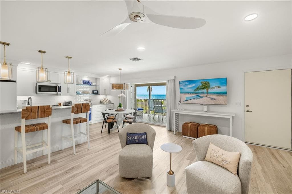 827 E Gulf DR # C6, SANIBEL FL 33957-4
