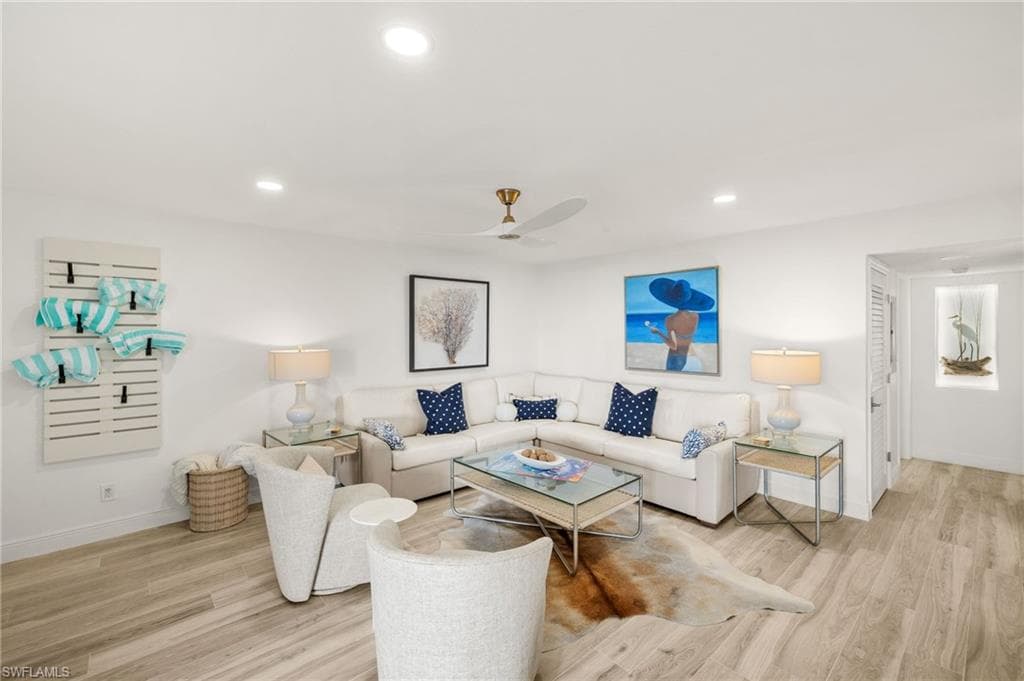 827 E Gulf DR # C6, SANIBEL FL 33957-8