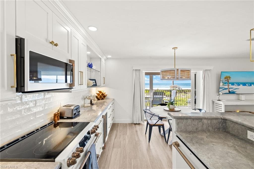 827 E Gulf DR # C6, SANIBEL FL 33957-13