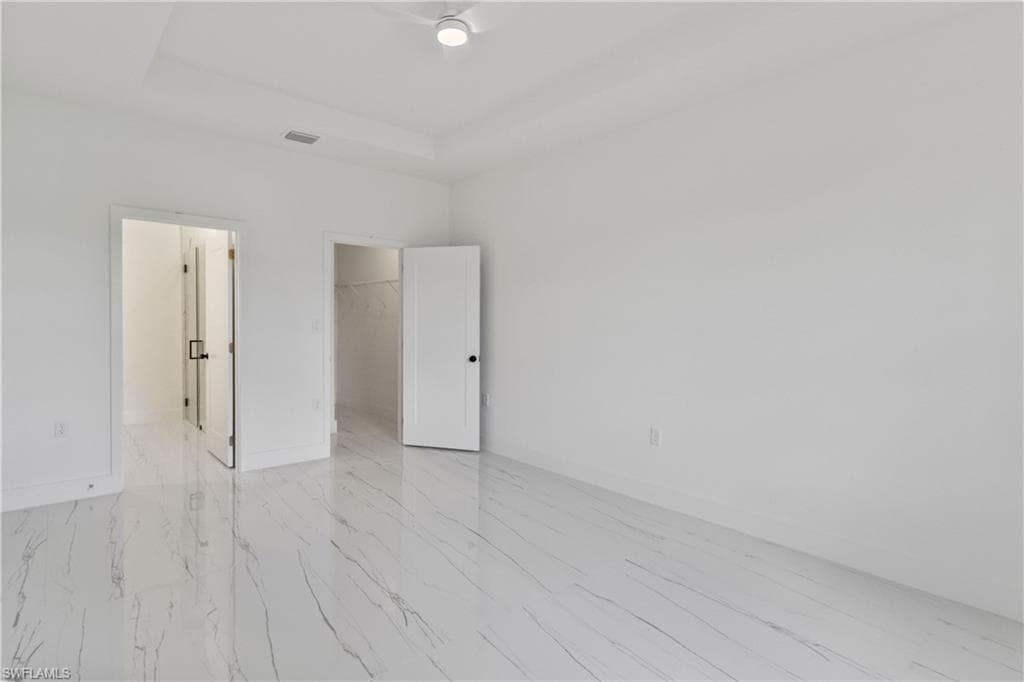 6010 Acorn CIR-27