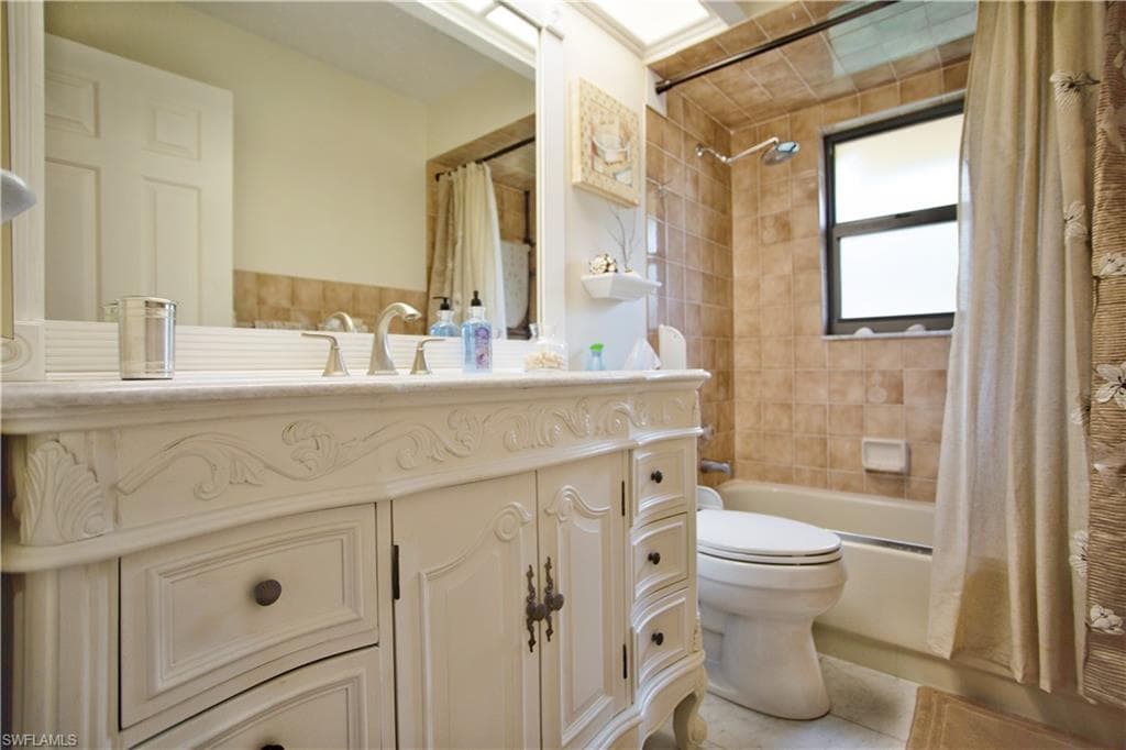 9871 Citadel LN # 208, BONITA SPRINGS FL 34135-26