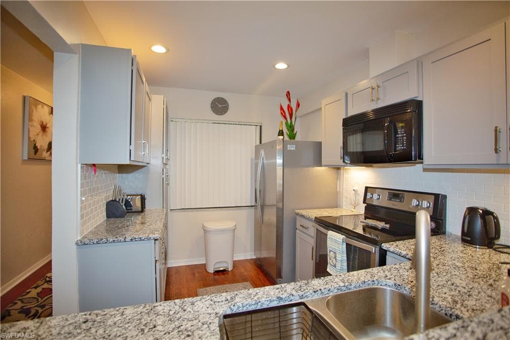 9871 Citadel LN # 208, BONITA SPRINGS FL 34135-13