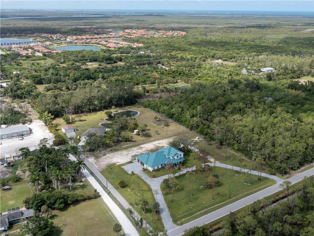 256 Price ST, NAPLES FL 34113-29