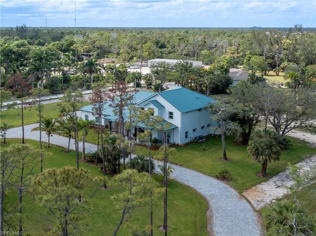 256 Price ST, NAPLES FL 34113-39