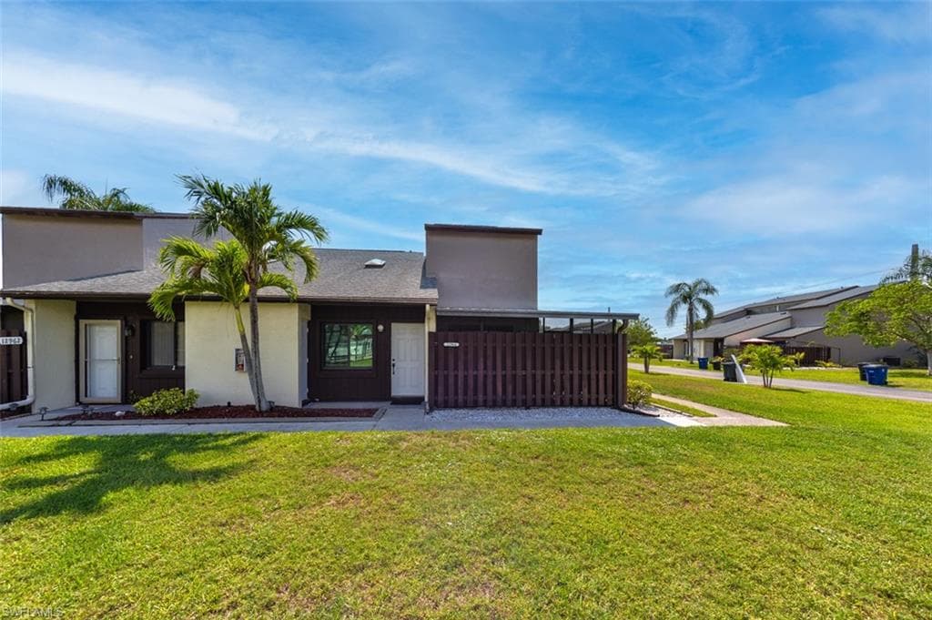 12964 Meadowood CT, FORT MYERS FL 33919-1