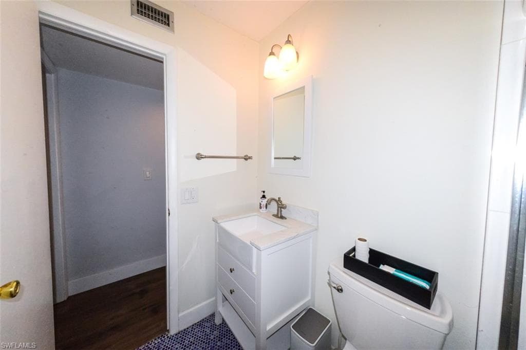 12964 Meadowood CT, FORT MYERS FL 33919-29