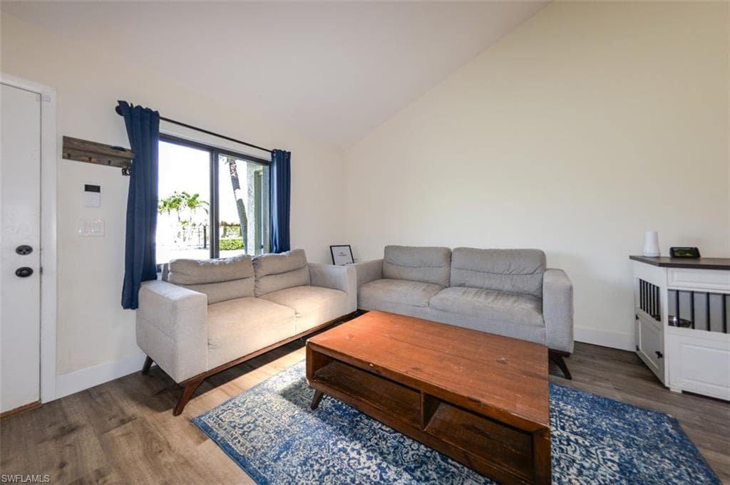 12964 Meadowood CT, FORT MYERS FL 33919-10